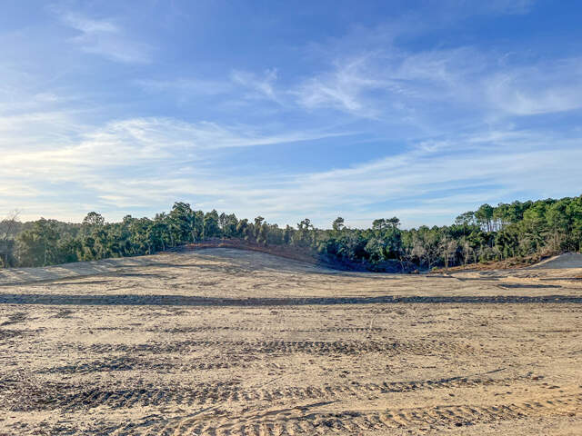 Terrain à bâtir de 645 m² — photo du bien
