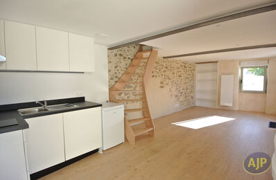 location maison 650 € CC /mois à proximité de Le Landreau (44430)