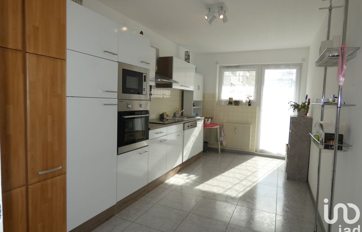 appartement 3 pièces 71 m2 à vendre à Huningue (68330)