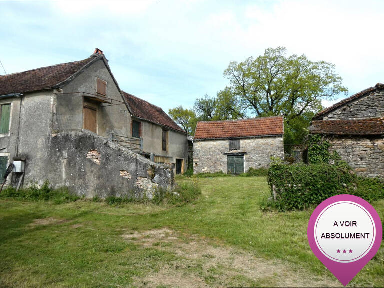 Très belle opportunité ! Secteur LIMOGNE-EN-QUERCY 46260 corps de ferme, maison, grange et dépendances. — photo 1