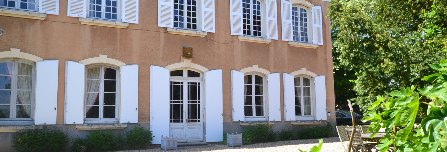 Maison 12 Pièces 600 m² à vendre à Bully (69210)