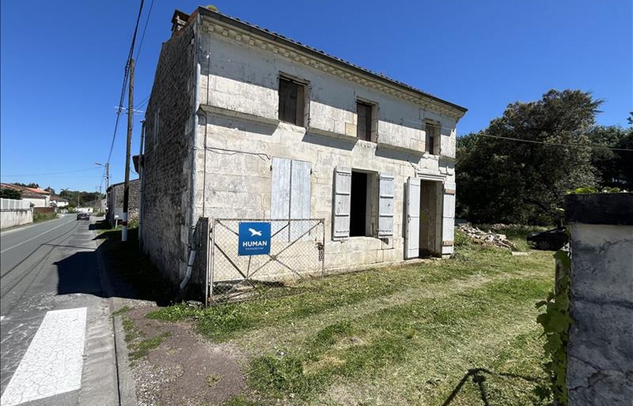 maison 4 pièces  m2 à vendre à Port-d'Envaux (17350)