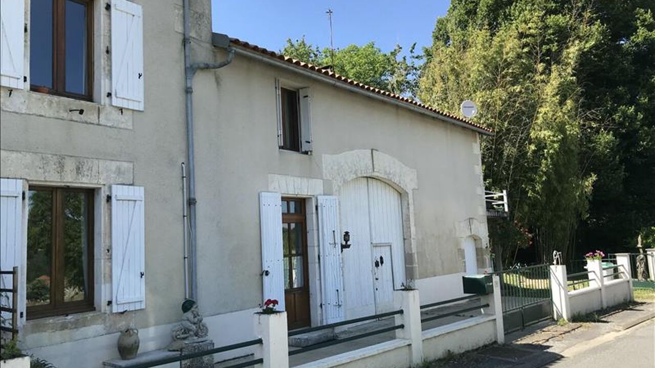 maison 7 pièces 148 m2 à vendre à Moulins-sur-Tardoire (16220)