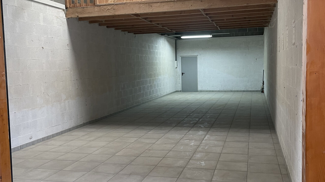 commerce  pièces 70 m2 à louer à Anneyron (26140)