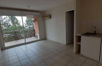 location appartement 476 € CC /mois à proximité de Bozouls (12340)
