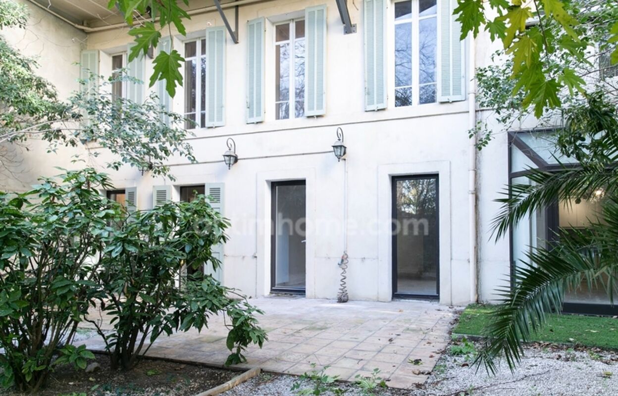 appartement 7 pièces 240 m2 à vendre à Marseille 8 (13008)