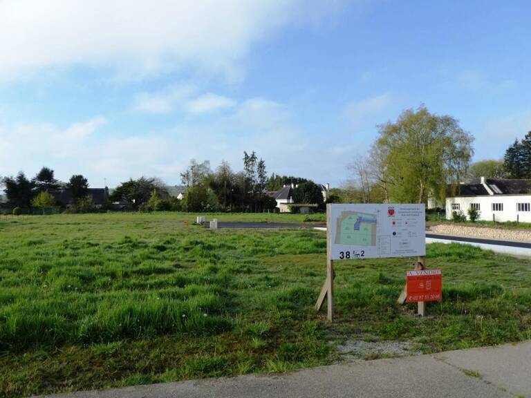 Terrain à bâtir — photo 1
