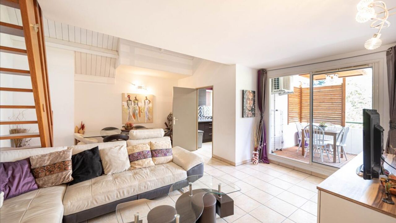 appartement 3 pièces 63 m2 à louer à Saint-Denis (97400)