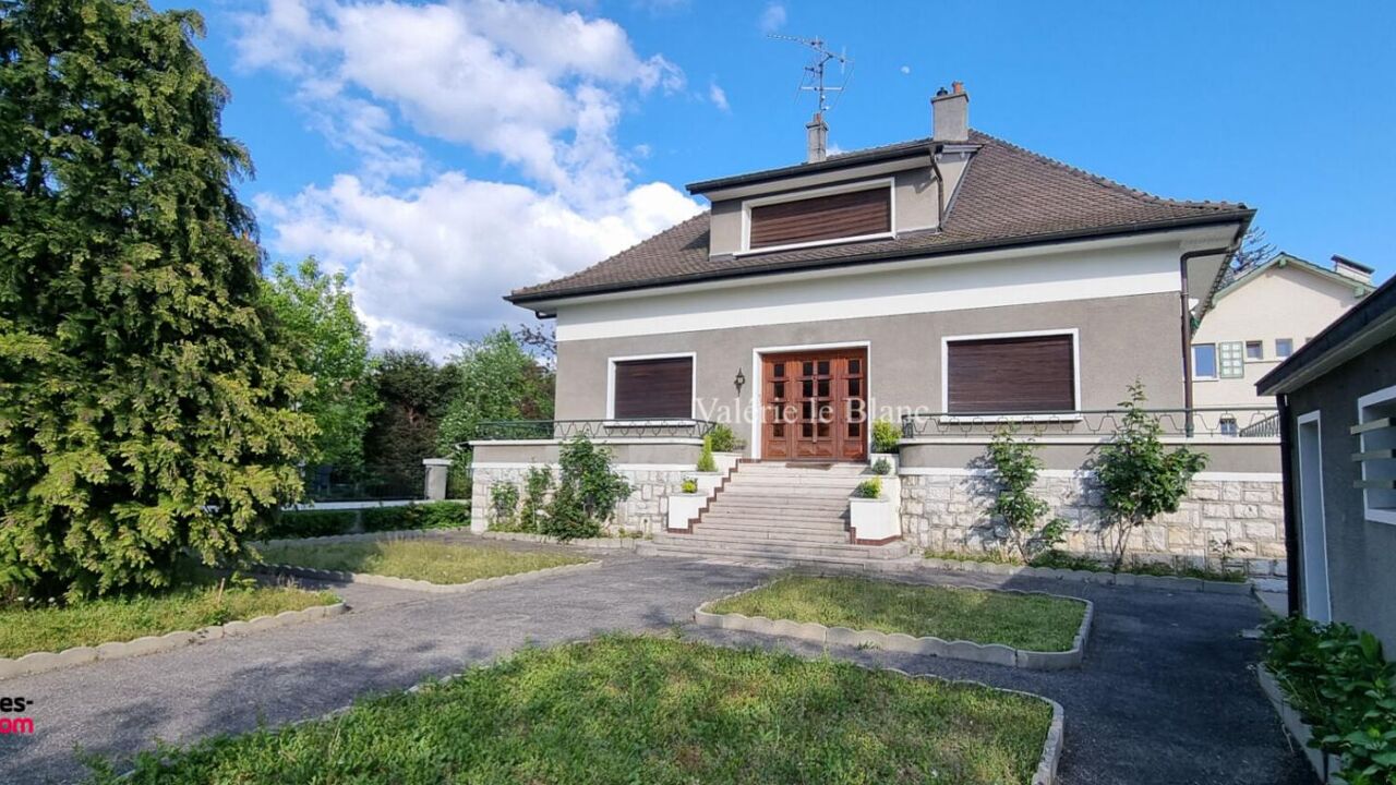 maison 10 pièces 194 m2 à vendre à Annemasse (74100)