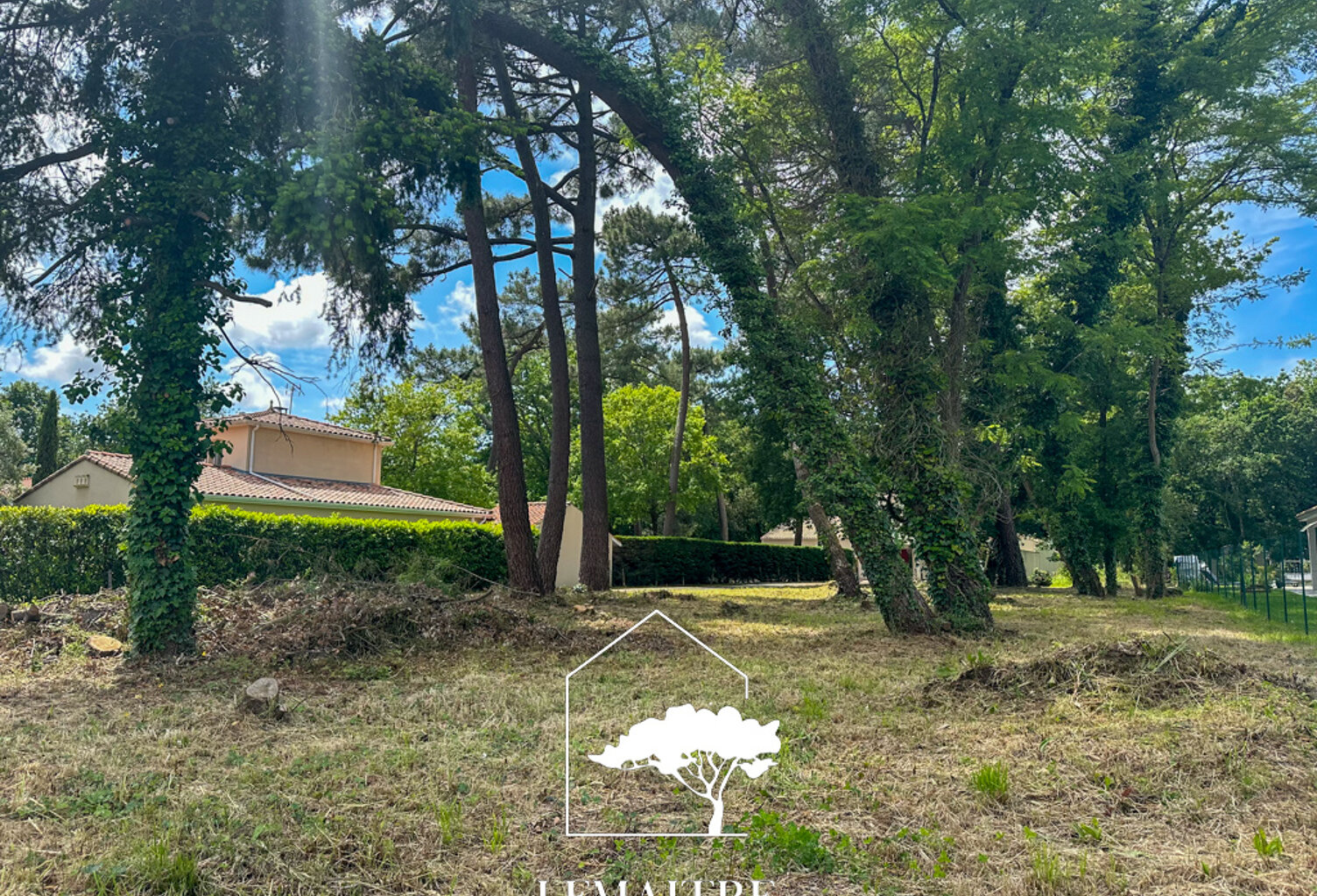 Terrain 915 m2 — photo 1