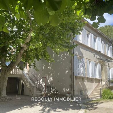 Maison 6 pièces 190 m²