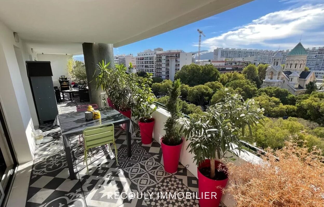 appartement 2 pièces 73 m2 à vendre à Marseille 8 (13008)