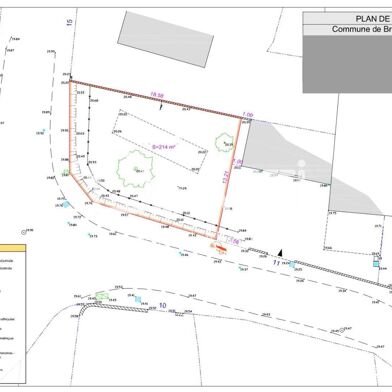 Terrain 214 m²