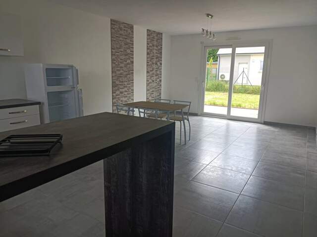MAISON A LOUER DE PLAIN-PIED — photo du bien