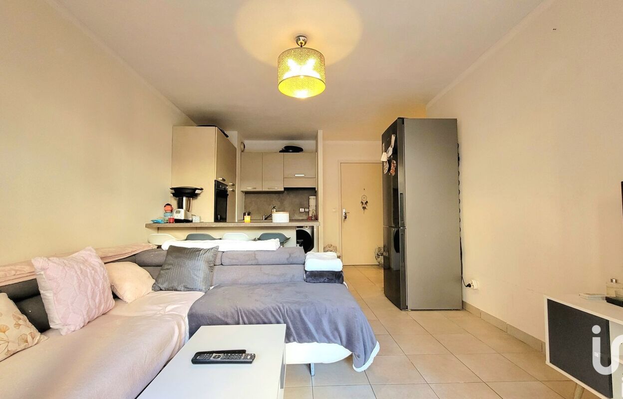 appartement 2 pièces 42 m2 à vendre à Saint-André-de-la-Roche (06730)