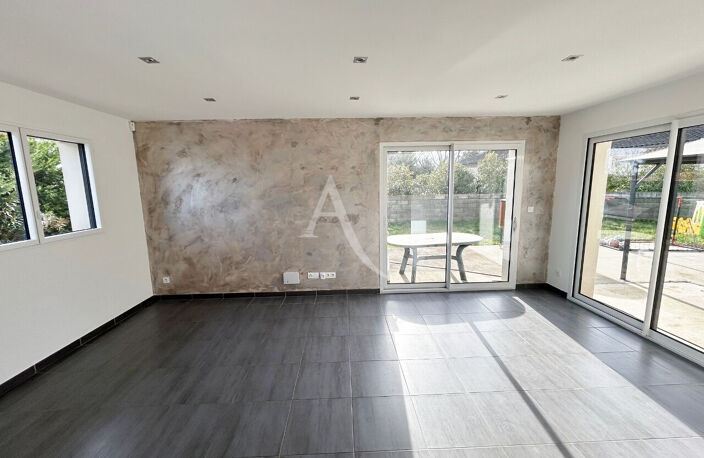 Maison Aussonne 6 pièce(s) 132 m2 sur 844 m² de terrain, hors couloir aérien. — photo 3