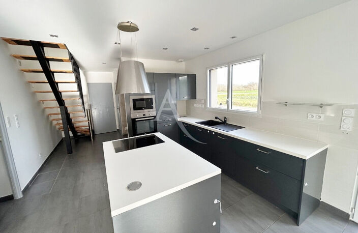 Maison Aussonne 6 pièce(s) 132 m2 sur 844 m² de terrain, hors couloir aérien. — photo 5
