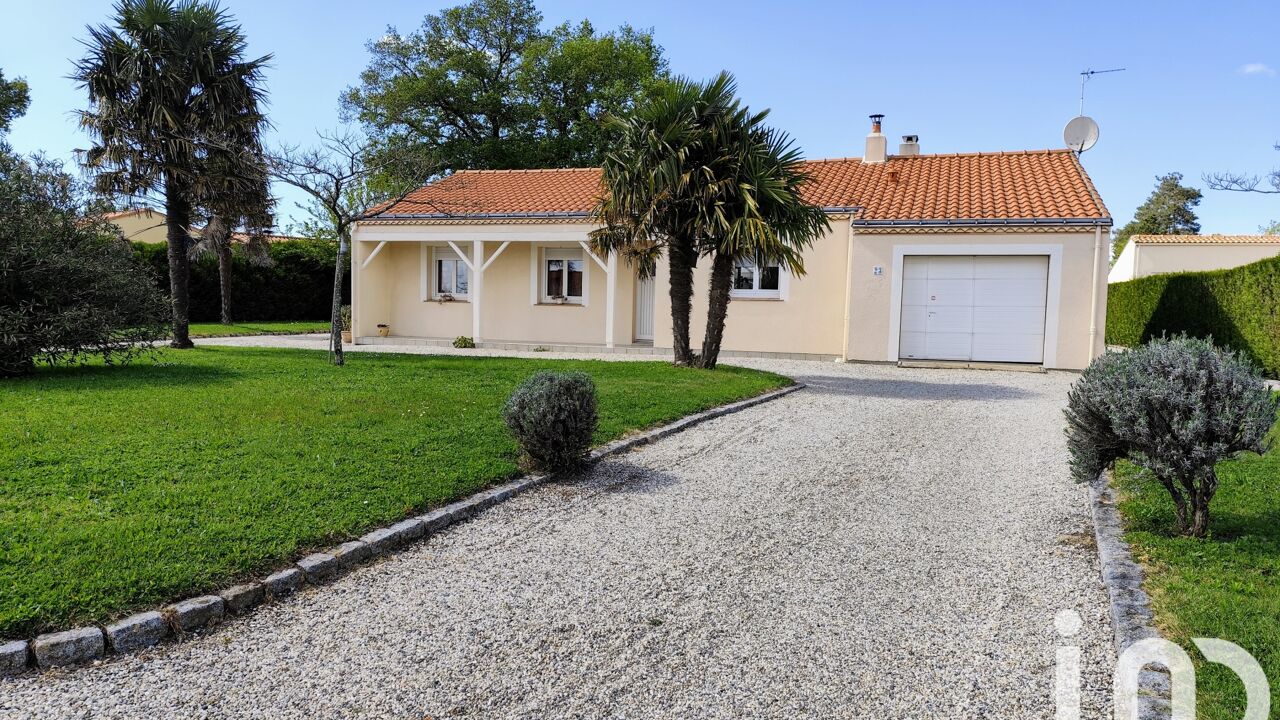 maison 5 pièces 94 m2 à vendre à Saint-Léger-les-Vignes (44710)