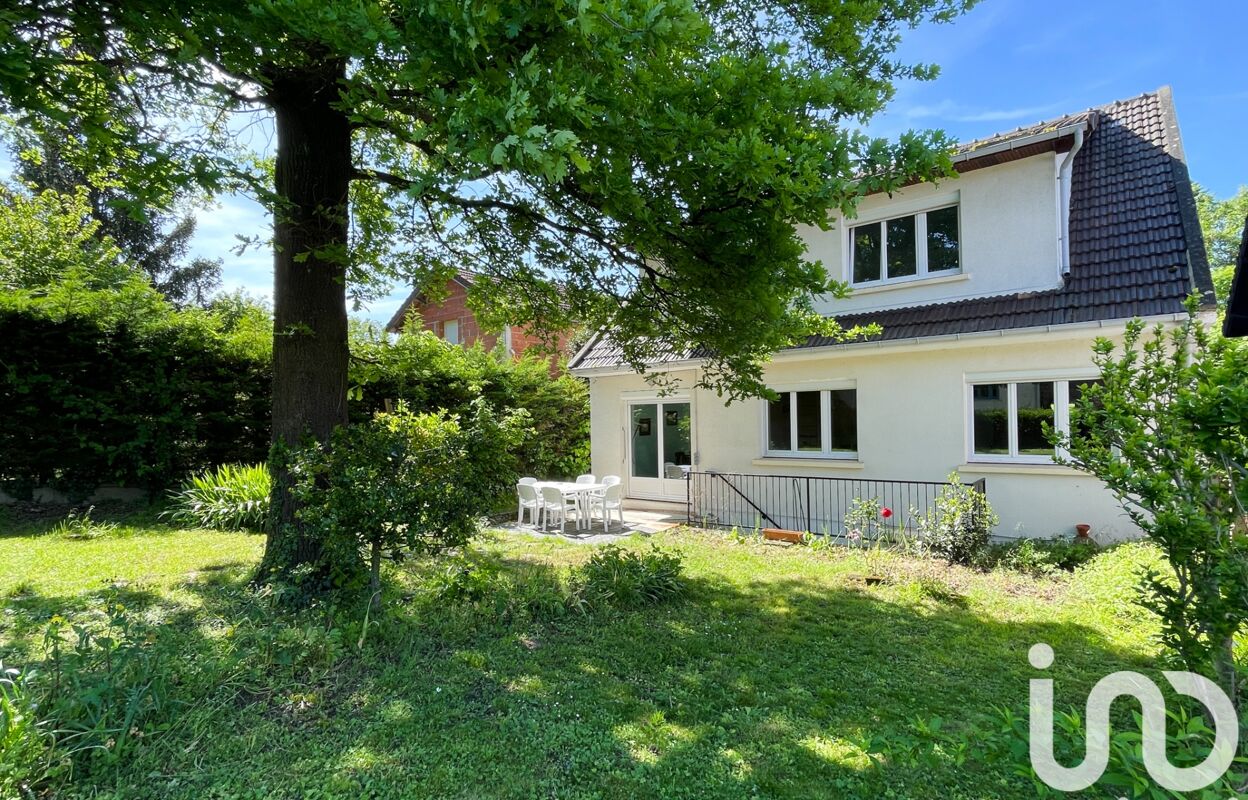 maison 8 pièces 166 m2 à vendre à Sucy-en-Brie (94370)
