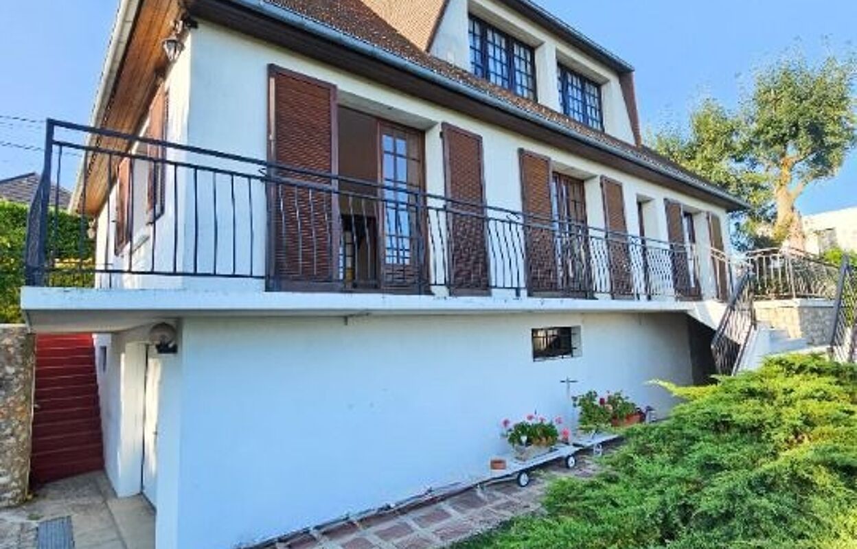 maison 5 pièces 122 m2 à vendre à Freneuse (76410)