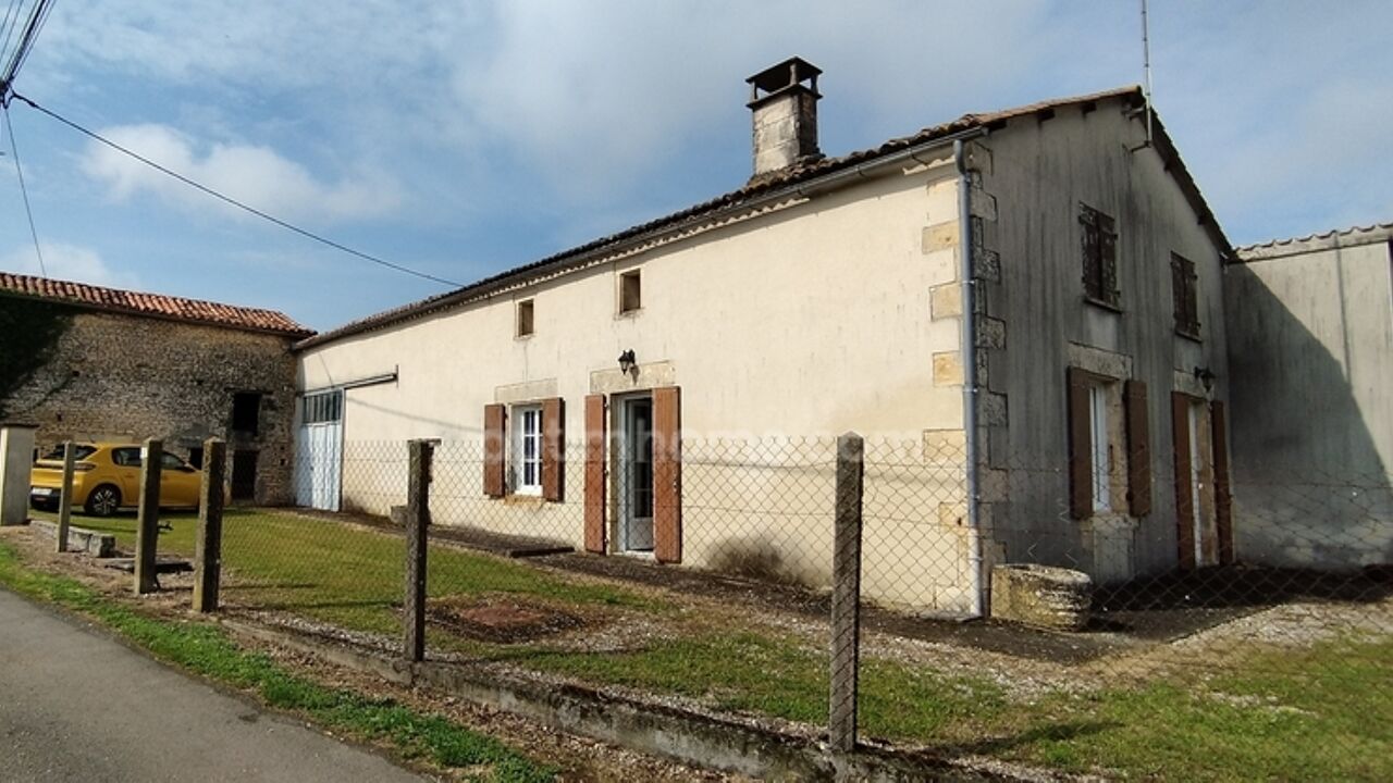 maison 6 pièces 128 m2 à vendre à Saint-Mary (16260)