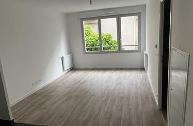 location appartement 700 € CC /mois à proximité de Pontault-Combault (77340)
