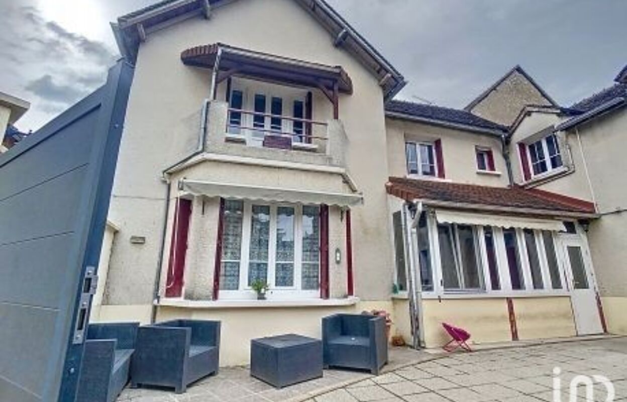 maison 6 pièces 120 m2 à vendre à Neuilly (89113)