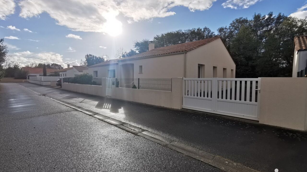 maison 7 pièces 141 m2 à vendre à Jard-sur-Mer (85520)