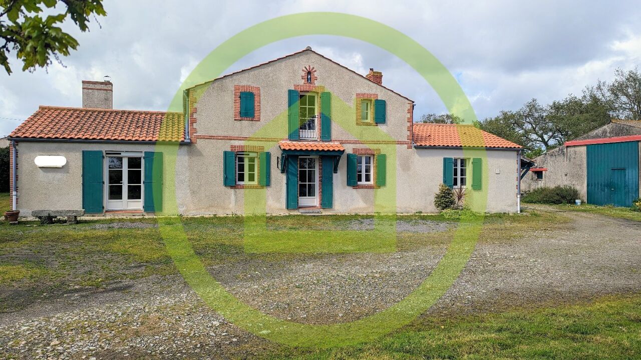 maison 5 pièces 123 m2 à vendre à Saint-Révérend (85220)