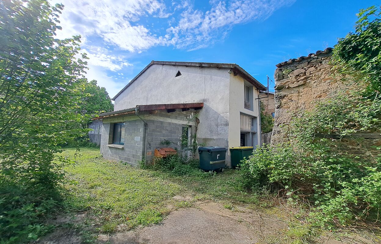 maison 4 pièces 300 m2 à vendre à Arlanc (63220)