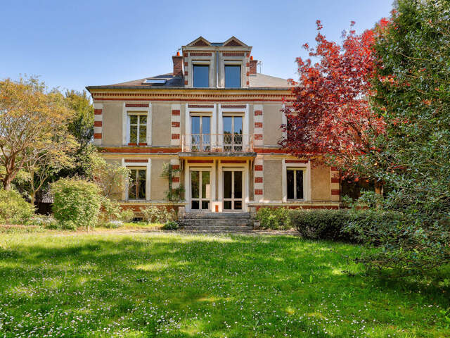 Maison 10 pièces 272 m² à Verrières-le-Buisson — photo du bien