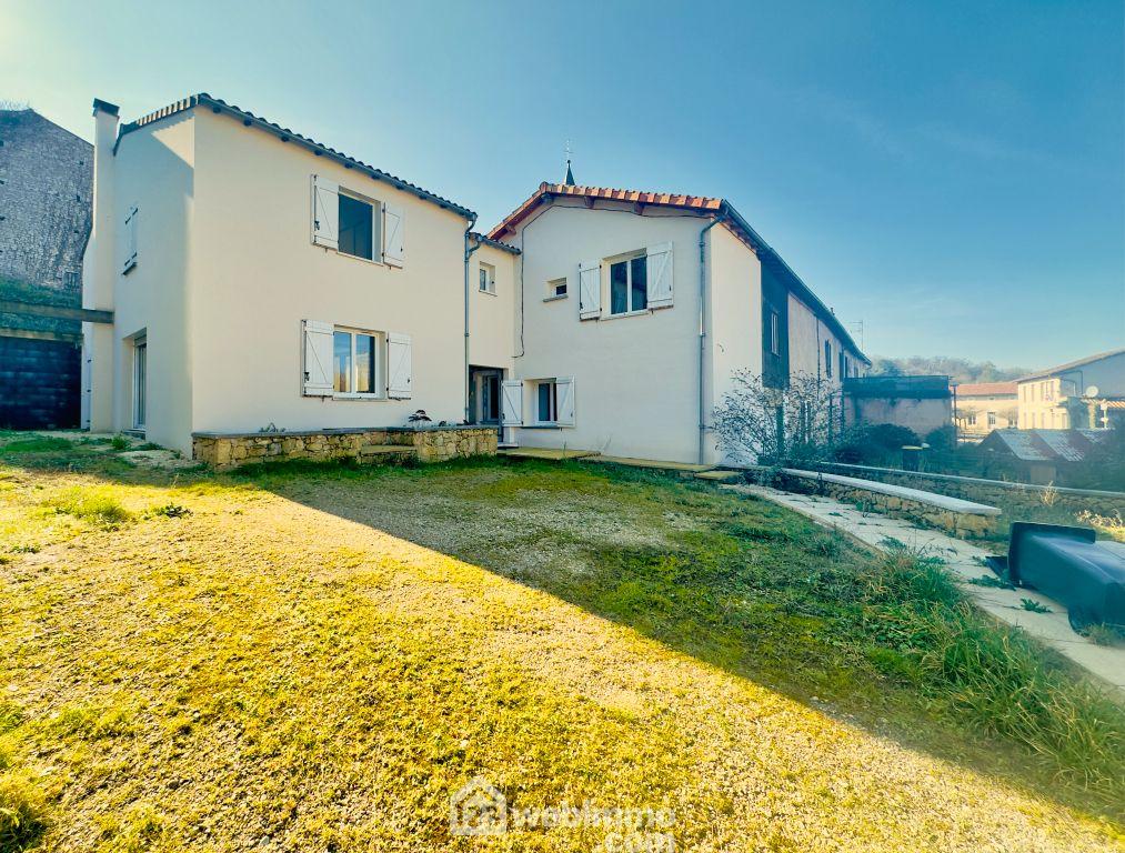 Maison - 171m² - Celle-Lévescault