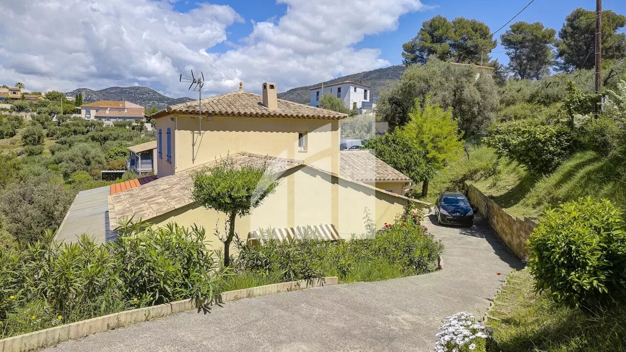 maison 5 pièces 120 m2 à vendre à Colomars (06670)