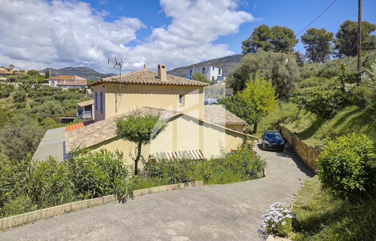 maison 5 pièces 120 m2 à vendre à Colomars (06670)