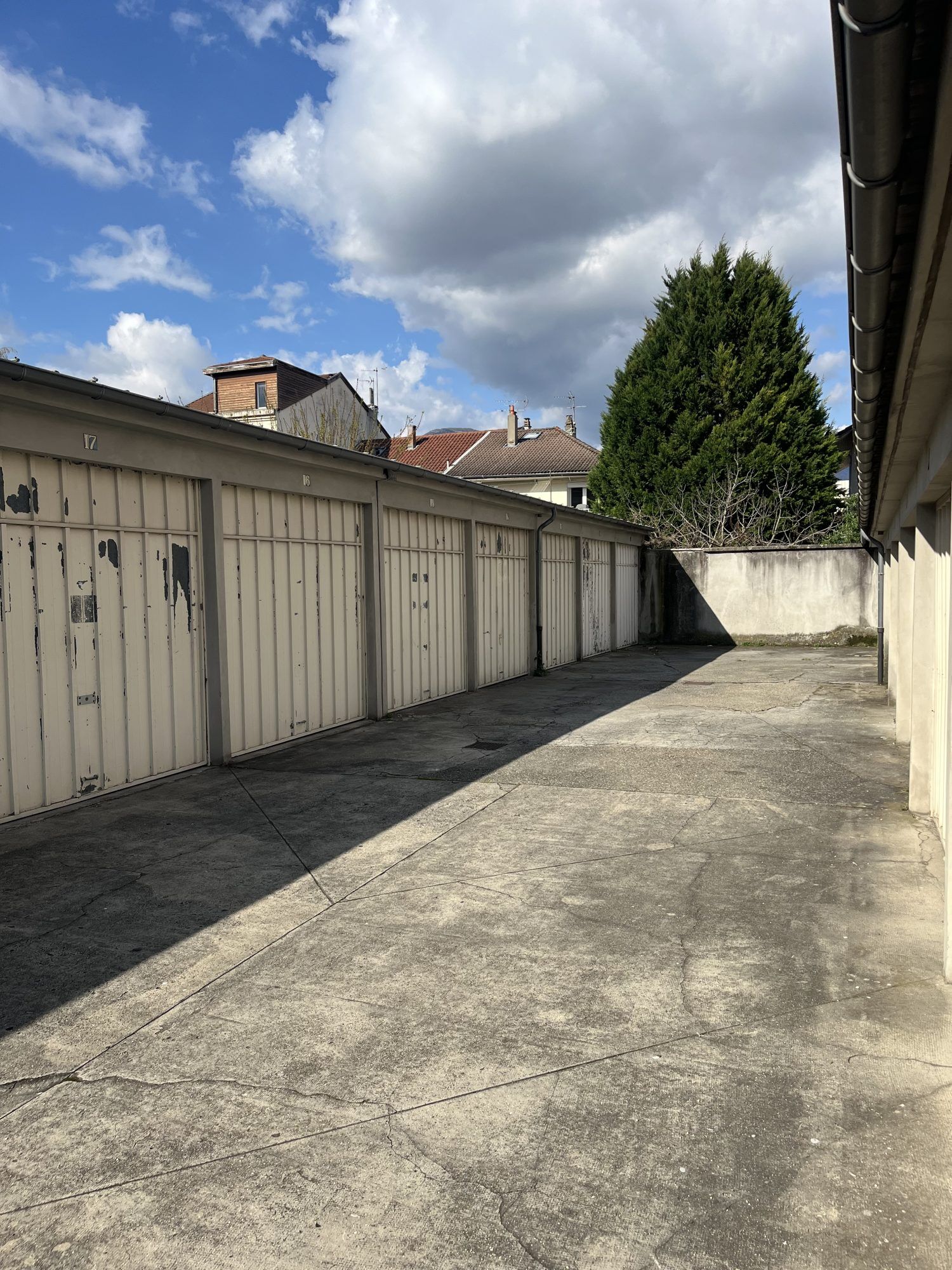 Parking  à louer Grenoble 38100
