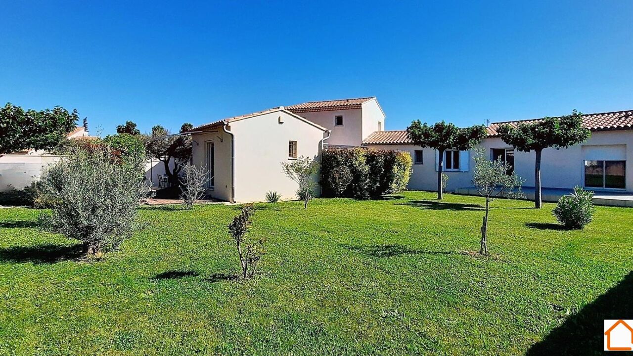 maison 8 pièces 221 m2 à vendre à Saint-Saturnin-Lès-Avignon (84450)