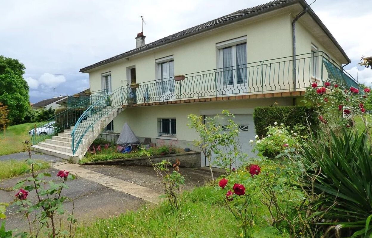 maison 6 pièces 140 m2 à vendre à Neuville-de-Poitou (86170)