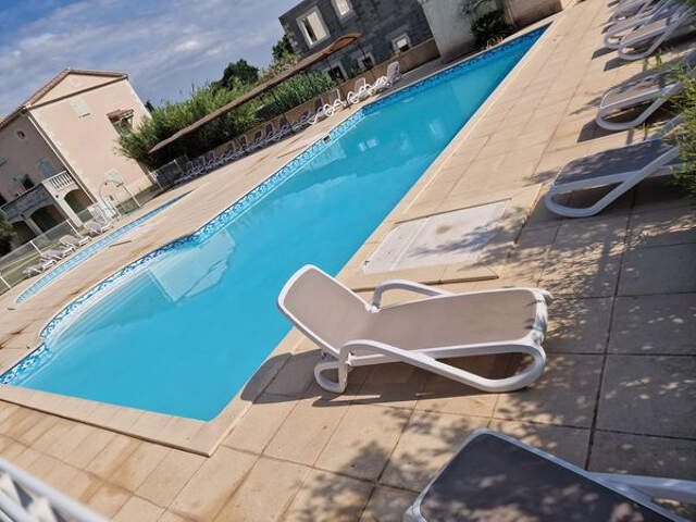 Résidence avec piscine, au calme — photo du bien