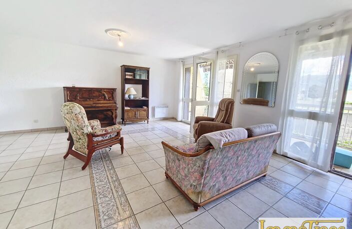 Grand appartement T4 , SAINT MARCELLIN! — photo 2