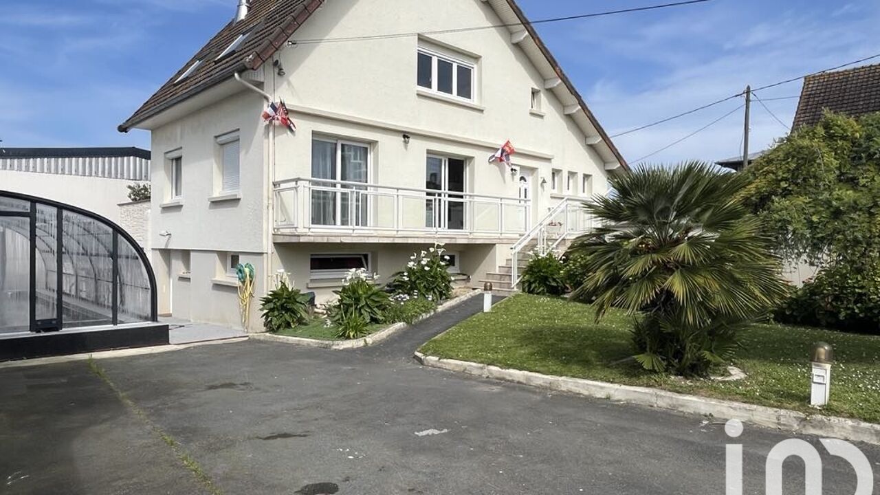 maison 7 pièces 191 m2 à vendre à Grandcamp-Maisy (14450)