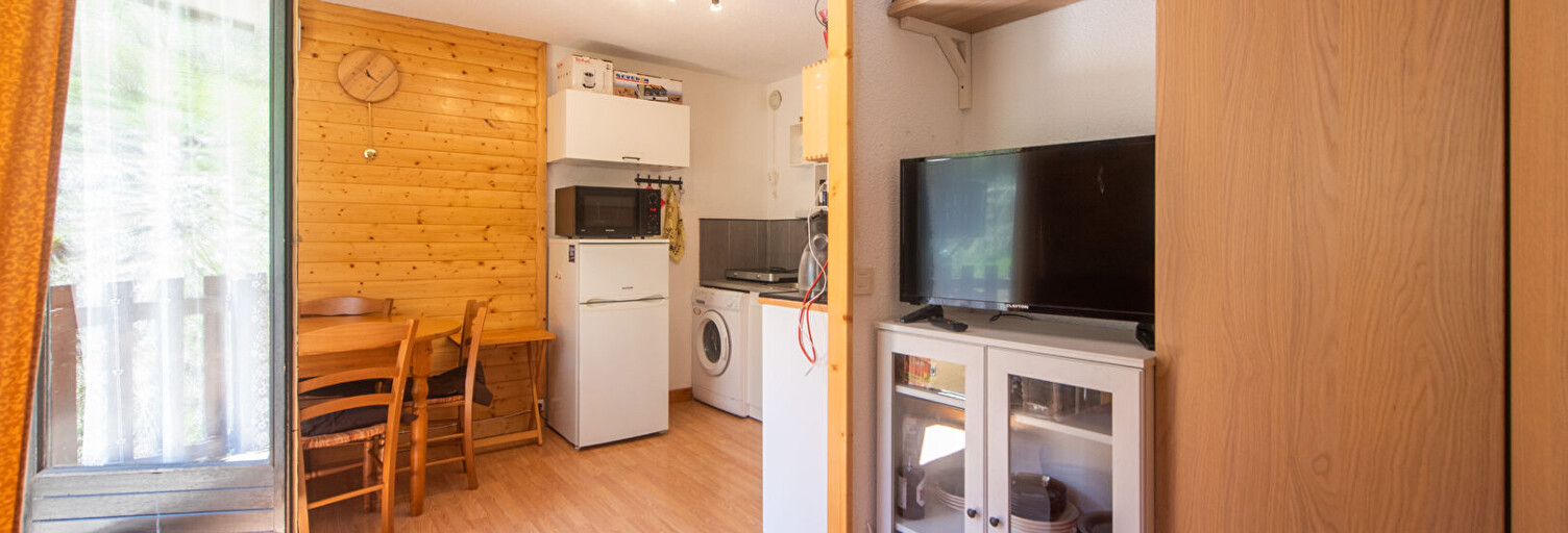 Appartement 1 Pièce 23 m² à vendre à Vars (05560)