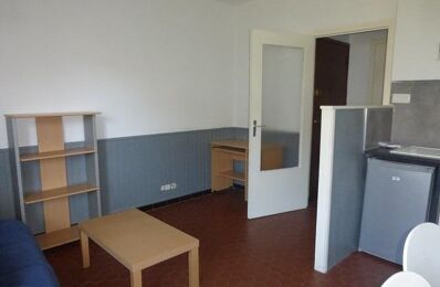 location appartement 270 € CC /mois à proximité de Vals-Près-le-Puy (43750)