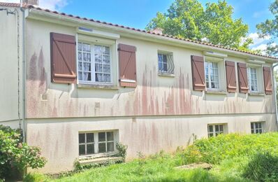 vente maison 160 000 € à proximité de Saint-Hilaire-le-Vouhis (85480)