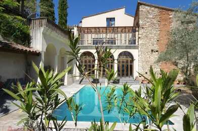 Maison 14 pièces 840000 €