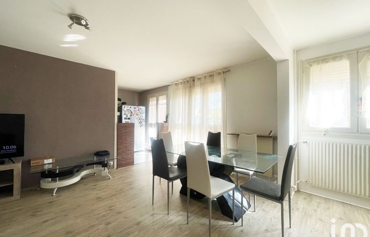 appartement 4 pièces 85 m2 à louer à Melun (77000)