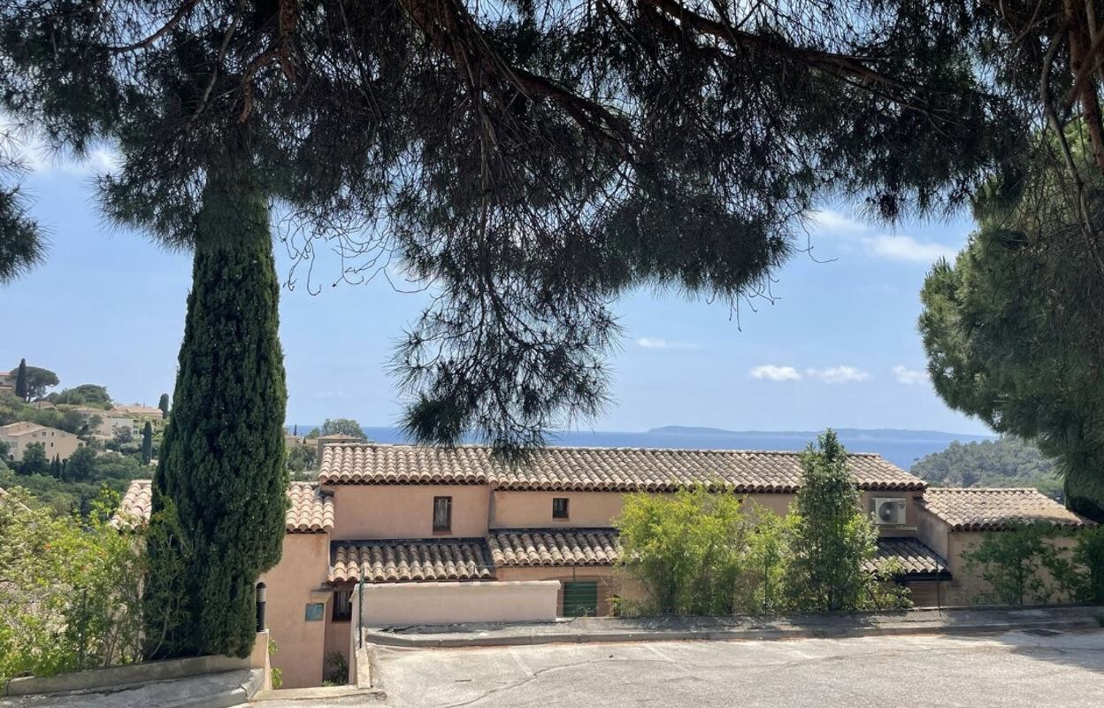 maison  pièces 400 m2 à vendre à Le Lavandou (83980)