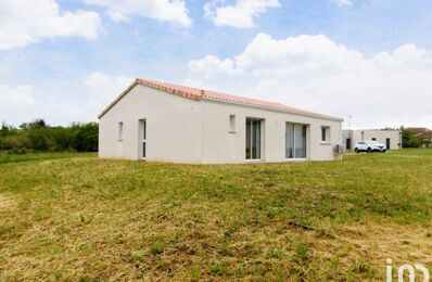 vente maison 219 500 € à proximité de Montmorillon (86500)