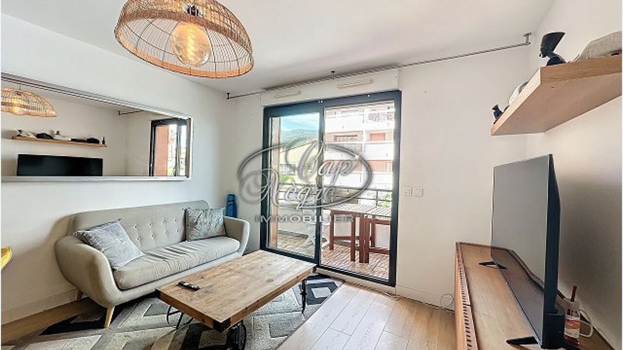 appartement 2 pièces 41 m2 à vendre à Cavalaire-sur-Mer (83240)