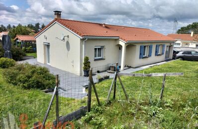 vente maison 210 000 € à proximité de Grazac (43200)