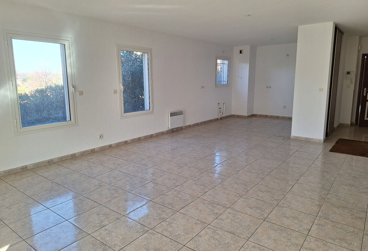 BEL APPARTEMENT 66400 CERET — photo 1